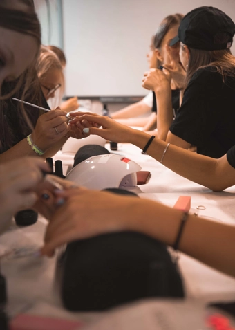Girs Lab - Klik for at tilmelde dig